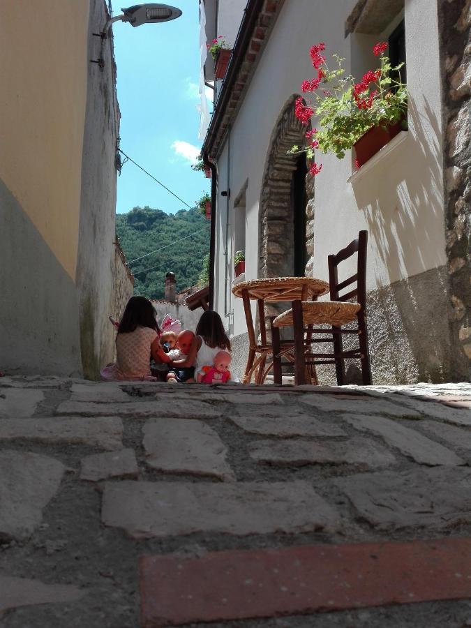 B&B Il Buon Cammino Roccamandolfi 外观 照片