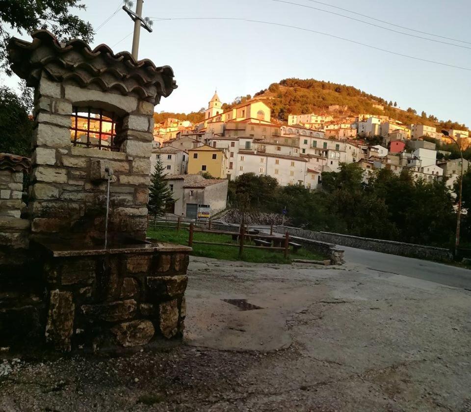 B&B Il Buon Cammino Roccamandolfi 外观 照片